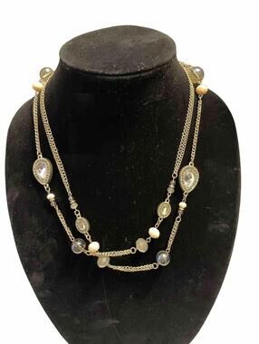 Costume Jewelry necklace 30”